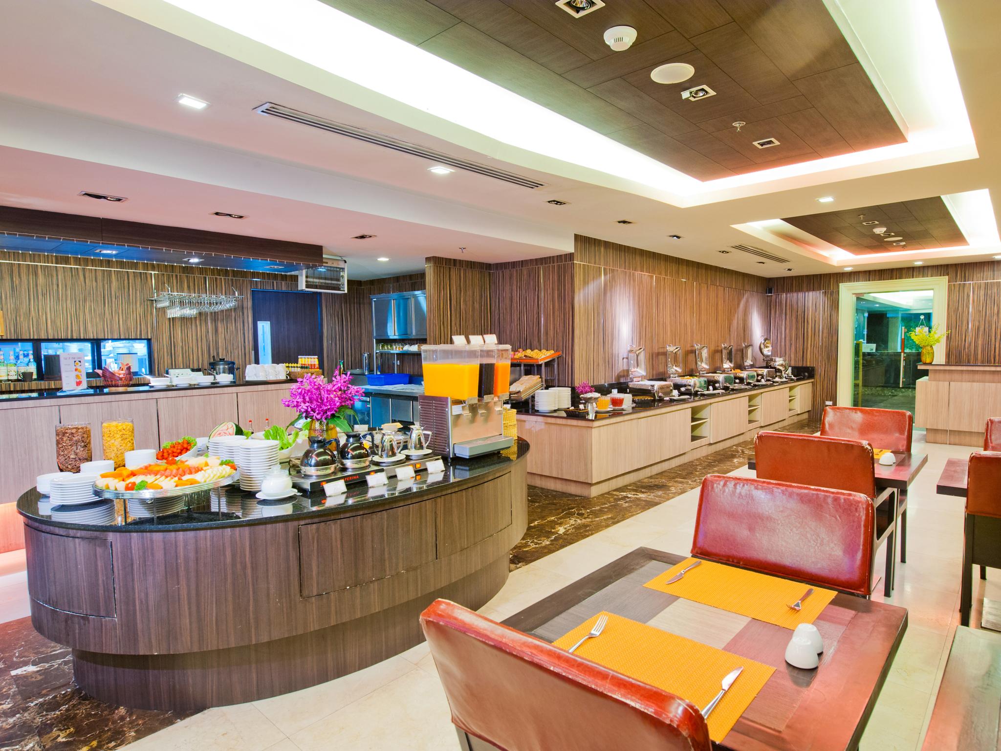 Kingston Suites בנגקוק מראה חיצוני תמונה